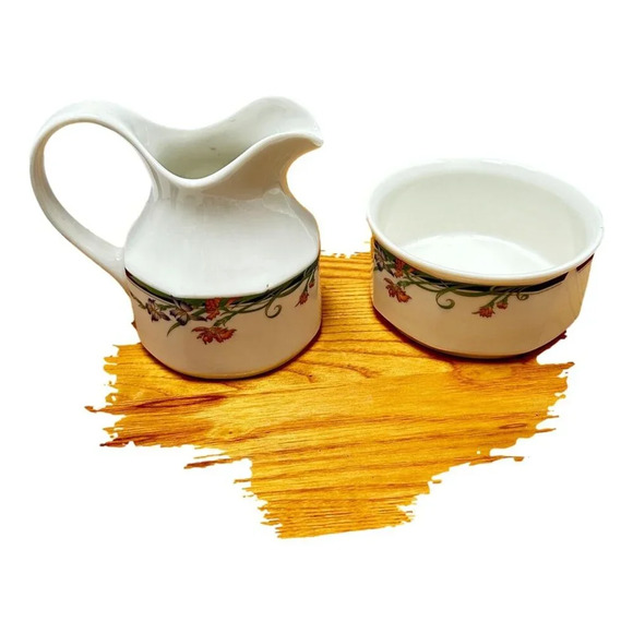 Royal Doulton Juno Cream and Sugar Fine China 1988 Vintage New Tag On - Picture 1 of 10
